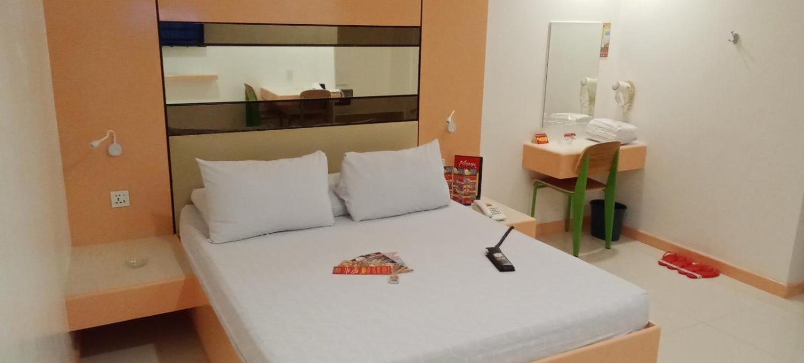 Hotel Sogo Buendia Пасай Экстерьер фото