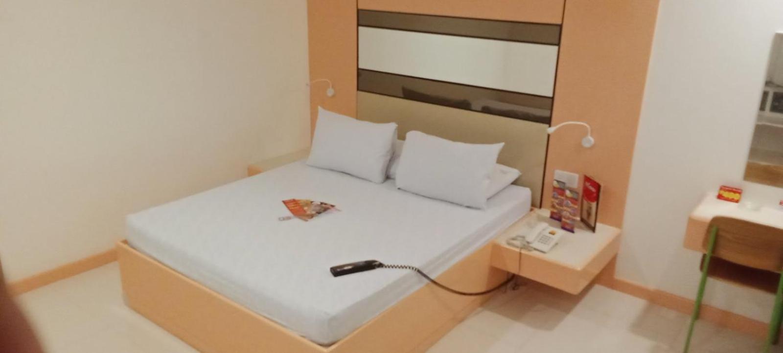 Hotel Sogo Buendia Пасай Экстерьер фото