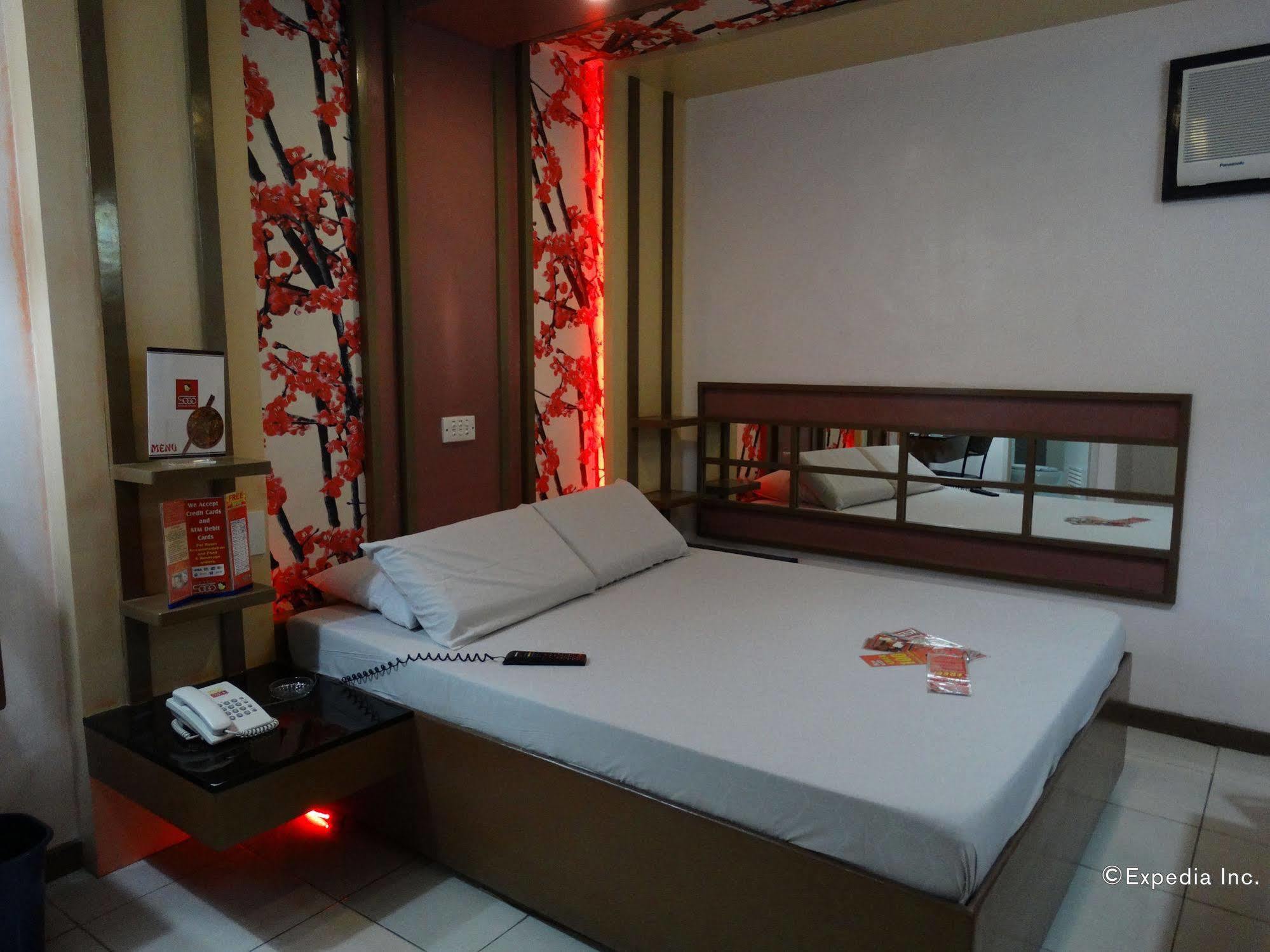 Hotel Sogo Buendia Пасай Экстерьер фото