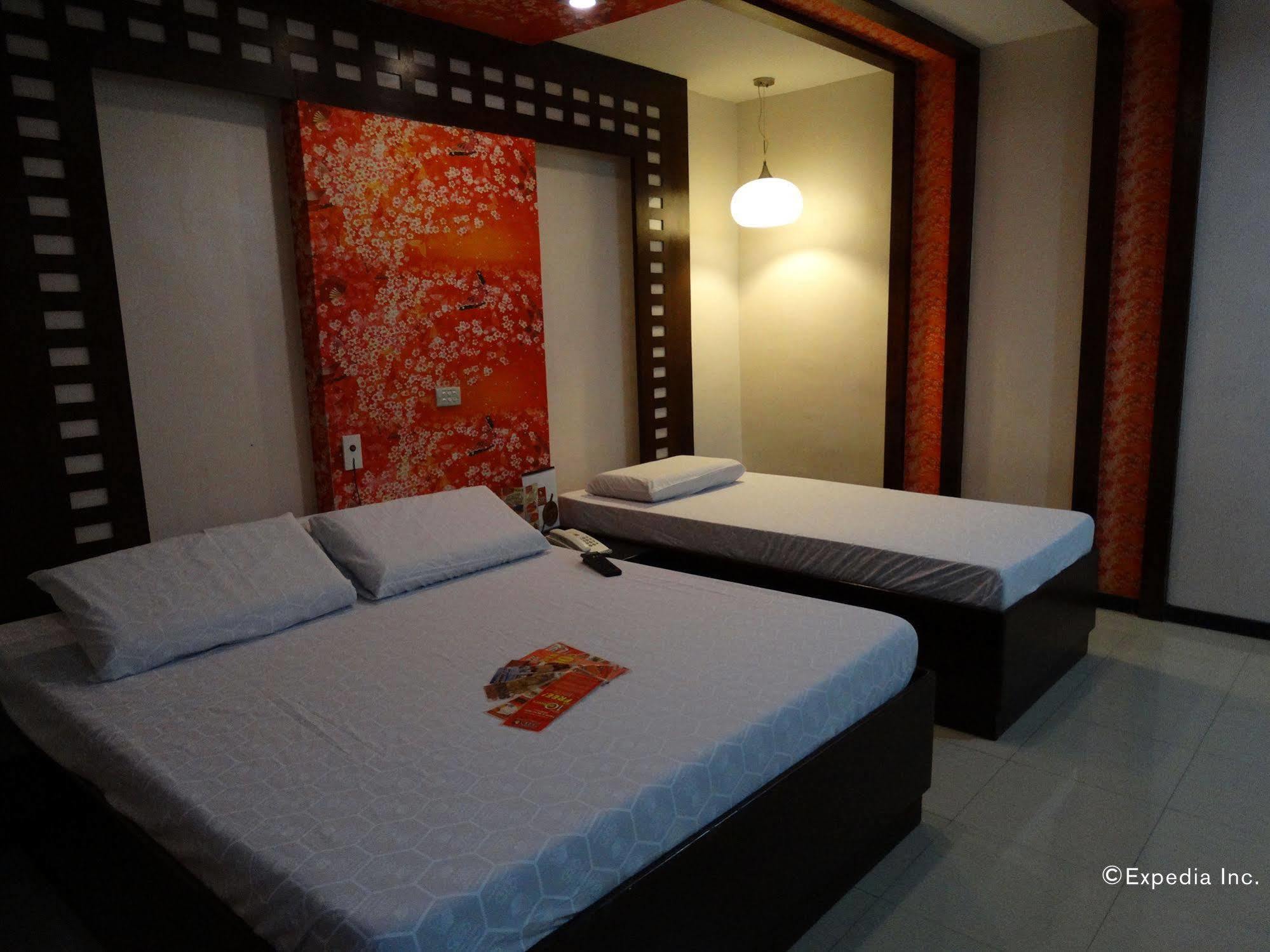 Hotel Sogo Buendia Пасай Экстерьер фото